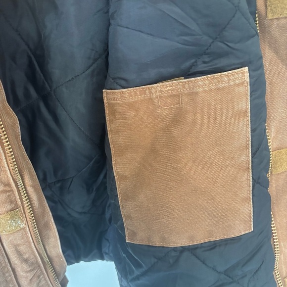 Carhartt Brown Barn Chore Jacket Corduroy Collar Quilted Outdoor Insulted Warm - Picture 14 of 15